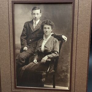 Antique Cabinet Card Photo Christmas 1915 Young Man Woman Folder Mount‎ Portrait